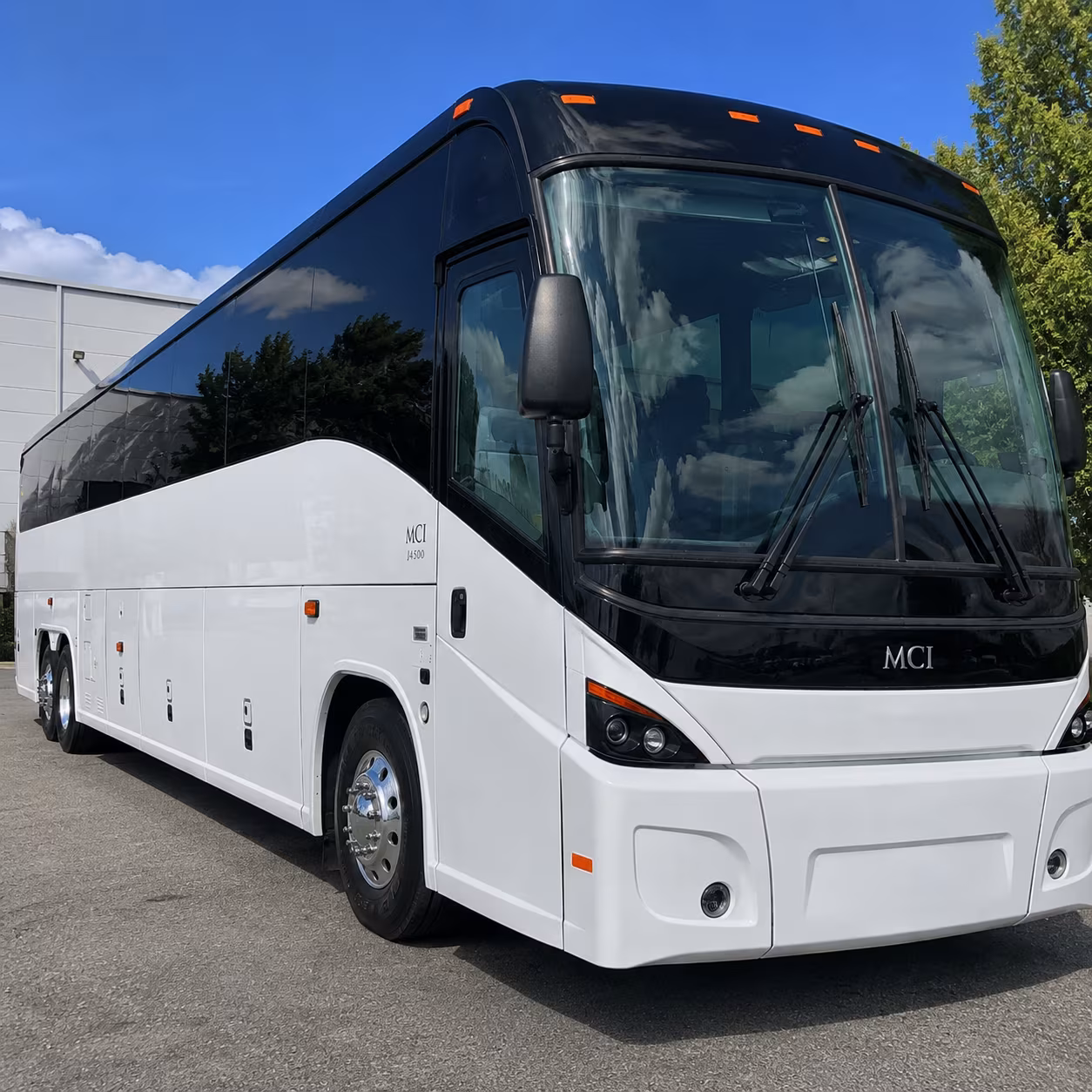 charter bus shuttle service for warehouse and distribution groups in fayetteville
