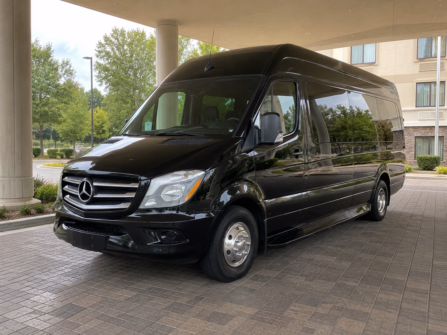 fayetteville wine tour brewery transportation